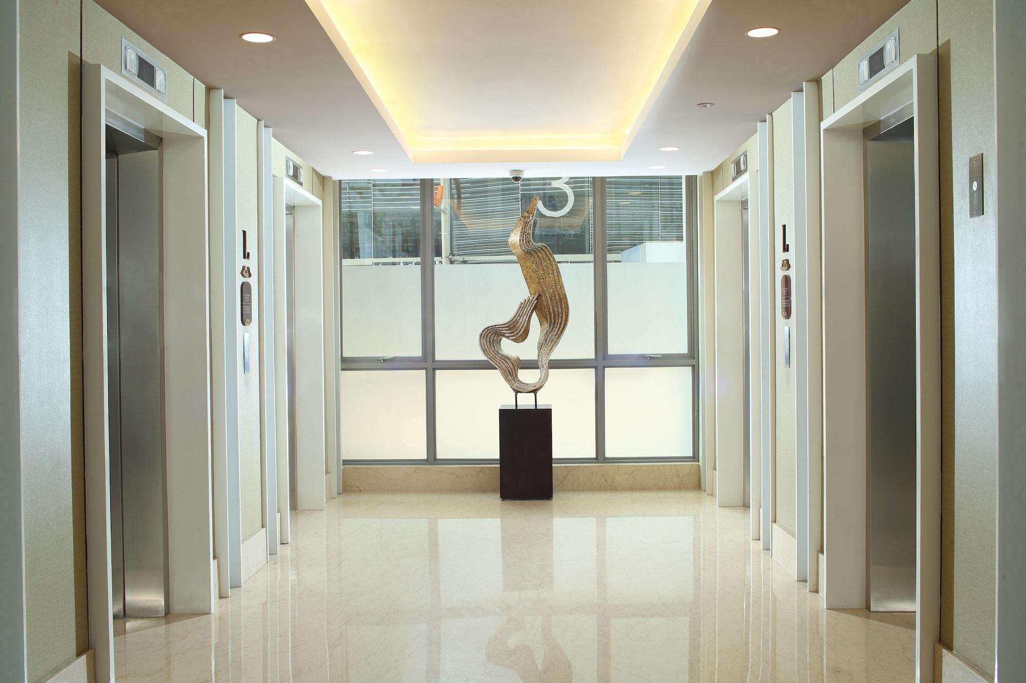 Hotel Santika Premiere Ice - Bsd City Serpong Kültér fotó